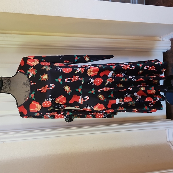 Christmas Holiday Dress - Picture 1 of 4